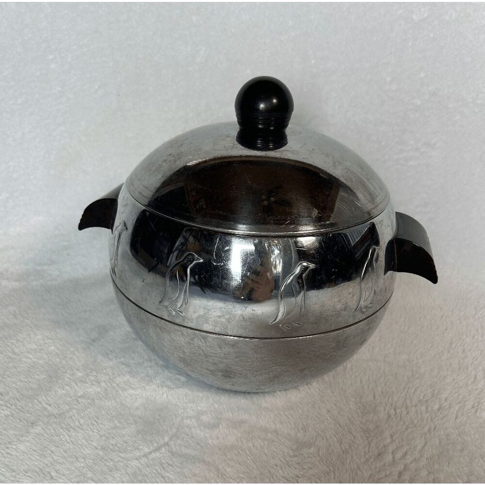 Vintage West Bend Penguin Hot/Cold Server Bakelite Handles Ice Bucket (Read)
